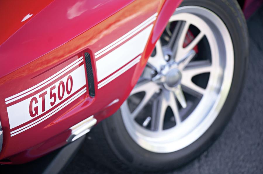  Shelby GT500 Fastback 1969 года  (фото 13 из 25)